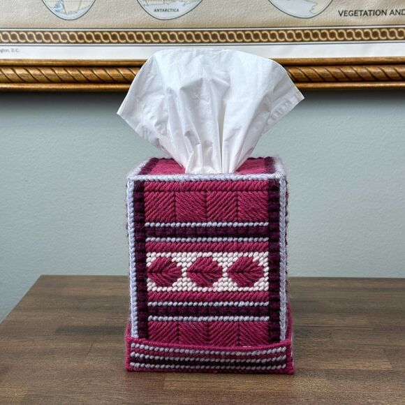 Vtg Handmade Tissue Box Cover + Base Pink Needlepoint Decor Gift Grandma Cottage - Picture 1 of 6